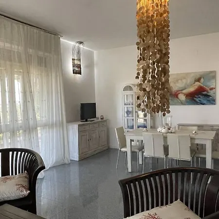 Morena A Pochi Km Da Gallipoli *